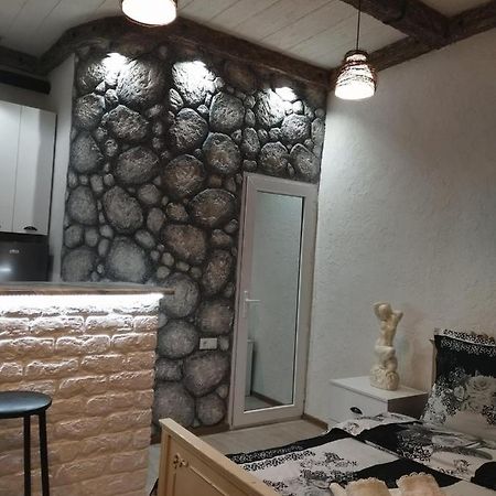 4 Chocolate Apartments In Old Тбілісі Екстер'єр фото
