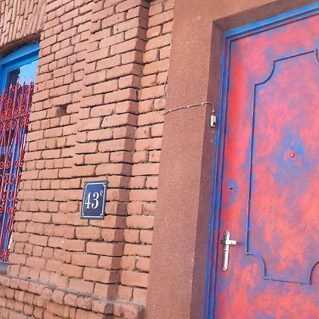 4 Chocolate Apartments In Old Тбілісі Екстер'єр фото