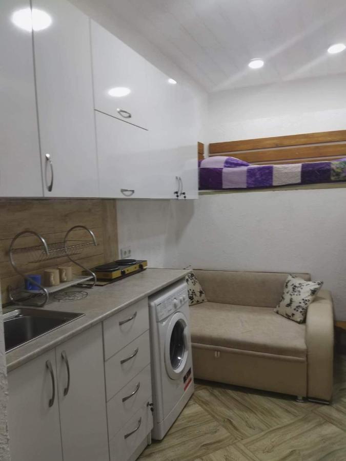 4 Chocolate Apartments In Old Тбілісі Екстер'єр фото
