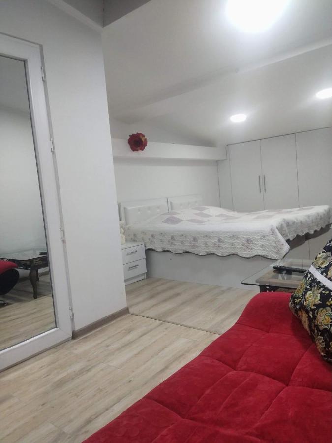 4 Chocolate Apartments In Old Тбілісі Екстер'єр фото